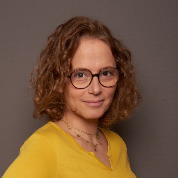 Stéphanie MANZANARES