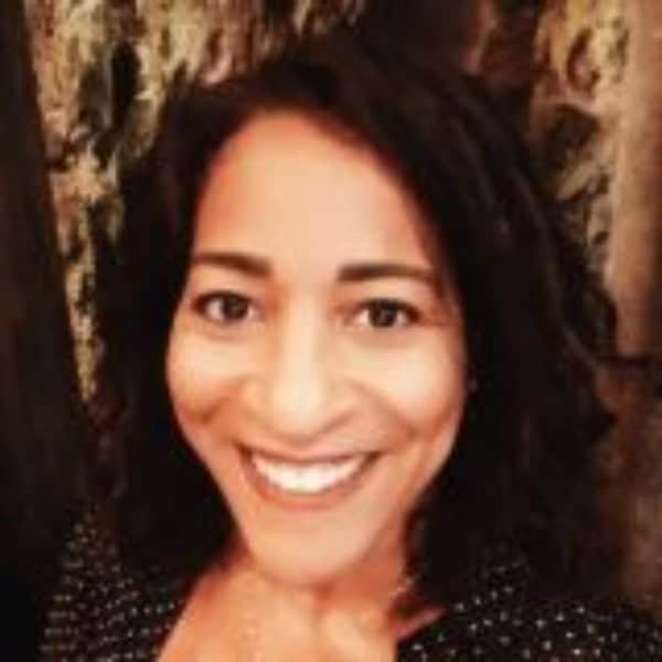 Debora Araujo Martins