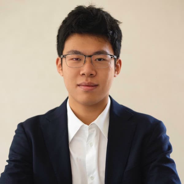 Alexander Chenkang Li